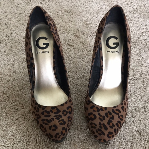 Shoes - Guess Cheetah print heels